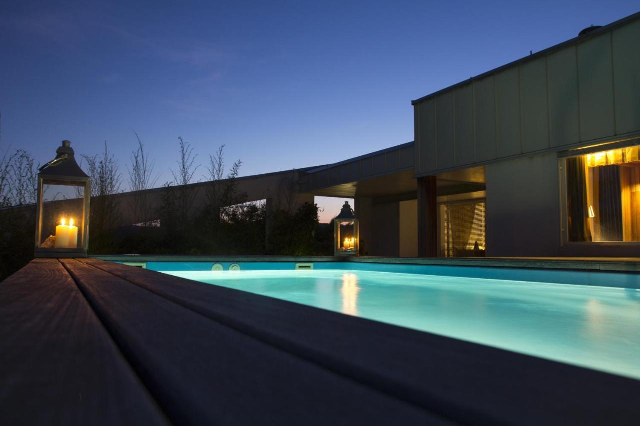 Pavi Apts Ljubljana - Private Rooftop Swimming Pool エクステリア 写真