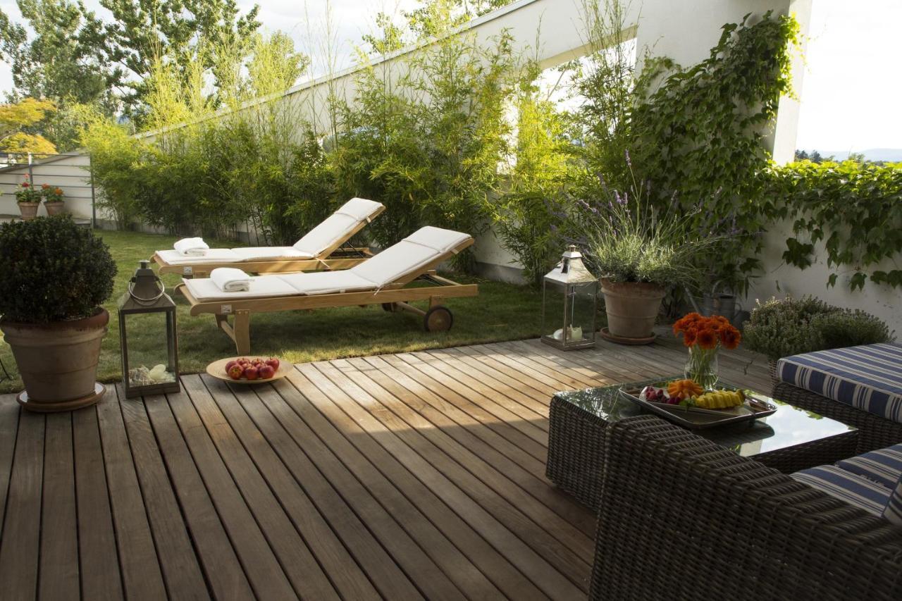 Pavi Apts Ljubljana - Private Rooftop Swimming Pool エクステリア 写真