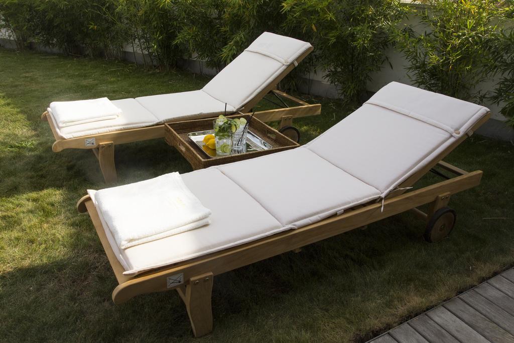 Pavi Apts Ljubljana - Private Rooftop Swimming Pool 部屋 写真