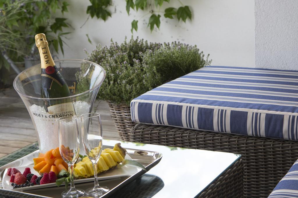 Pavi Apts Ljubljana - Private Rooftop Swimming Pool 部屋 写真