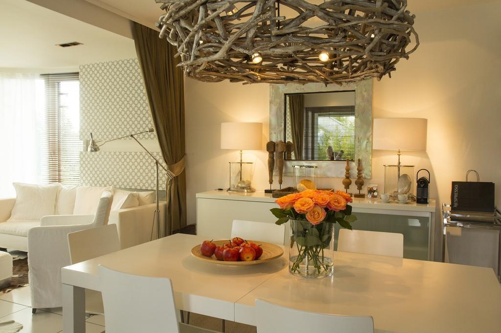 Pavi Apts Ljubljana - Private Rooftop Swimming Pool 部屋 写真